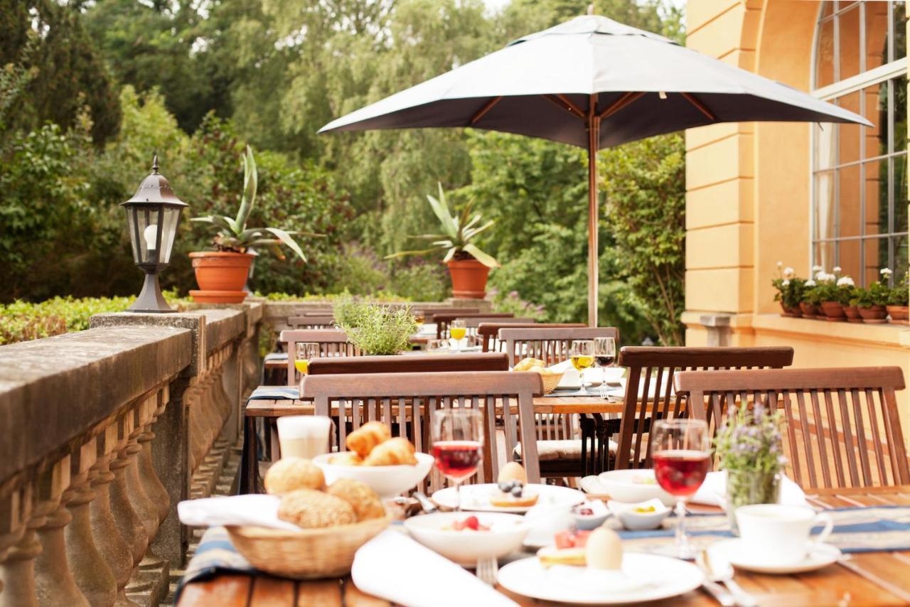 Schlosshotel Ziethen Kremmen エクステリア 写真